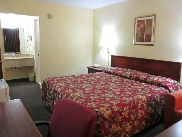 Red Carpet Inn Оксфорд Стая снимка