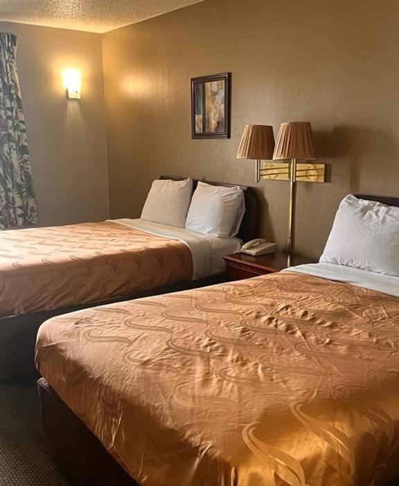 Red Carpet Inn Оксфорд Екстериор снимка