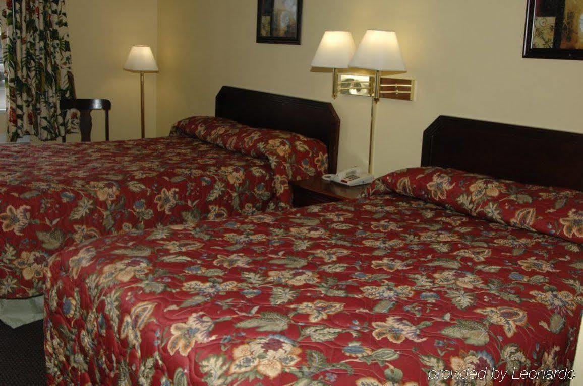 Red Carpet Inn Оксфорд Екстериор снимка